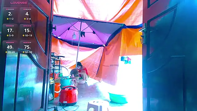 Snapshot of Love_making chatting on September 23, 4:21 am Love making online show from September 23, 4:21 am