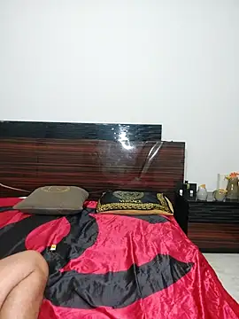 Nisreenn online show from September 21, 12:20 am