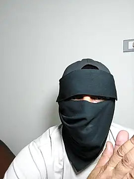 Nisreenn online show from September 20, 12:10 am