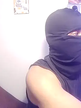 Nisreenn online show from October 23, 12:05 am