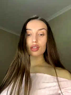 Snapshot of Polli_Kiss chatting on October 26, 4:24 pm Polli Kiss online show from October 26, 4:24 pm