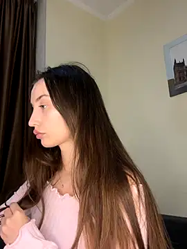 Snapshot of Polli_Kiss chatting on October 18, 7:26 pm Polli Kiss online show from October 18, 7:26 pm