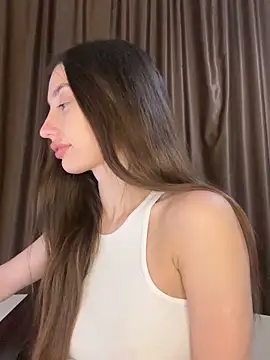 Snapshot of Polli_Kiss chatting on September 10, 8:42 pm Polli Kiss online show from September 10, 8:42 pm