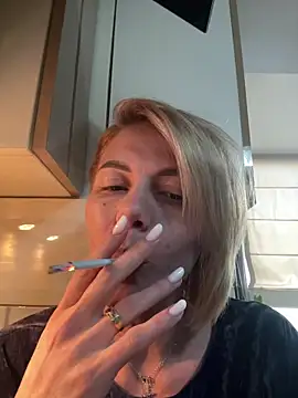 tanyagrey online show from December 19, 9:45 am