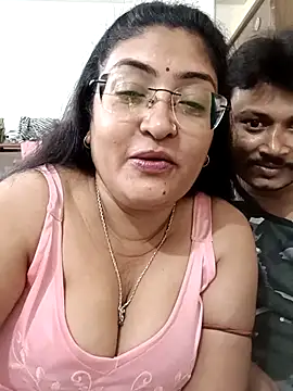 Snapshot of LAVERNIYA_ chatting on September 25, 8:50 pm LAVERNIYA online show from September 25, 8:50 pm