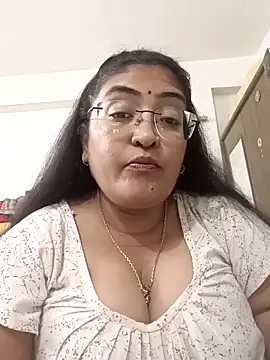 Snapshot of LAVERNIYA_ chatting on October 14, 12:41 pm LAVERNIYA online show from October 14, 12:41 pm