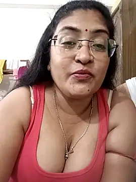 Snapshot of LAVERNIYA_ chatting on October 7, 7:40 pm LAVERNIYA online show from October 7, 7:40 pm