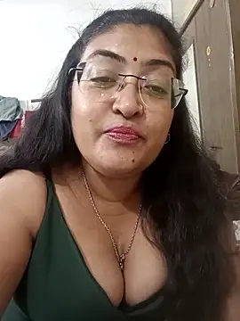 Snapshot of LAVERNIYA_ chatting on October 16, 7:05 pm LAVERNIYA online show from October 16, 7:05 pm