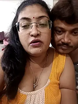 Snapshot of LAVERNIYA_ chatting on October 27, 7:19 pm LAVERNIYA online show from October 27, 7:19 pm