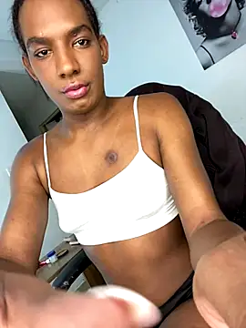 Snapshot of Joselyn_x44 chatting on September 9, 3:06 am Joselyn x44 online show from September 9, 3:06 am
