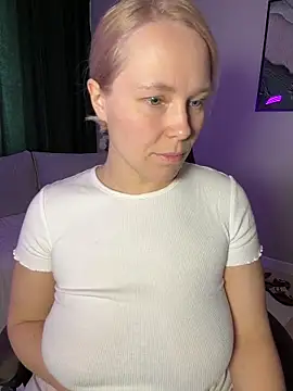 Charming Daphny online show from March 14, 8:04 am