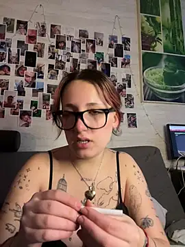 Hawitxui online show from February 19, 7:52 am