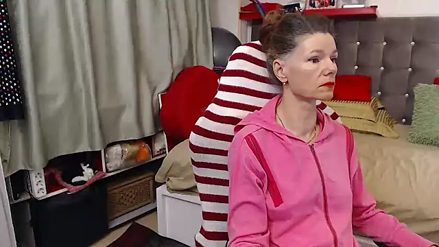 kellyterapy online show from November 6, 6:03 pm