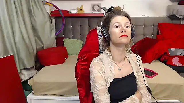 Snapshot of kellyterapy chatting on October 8, 6:01 pm kellyterapy online show from October 8, 6:01 pm