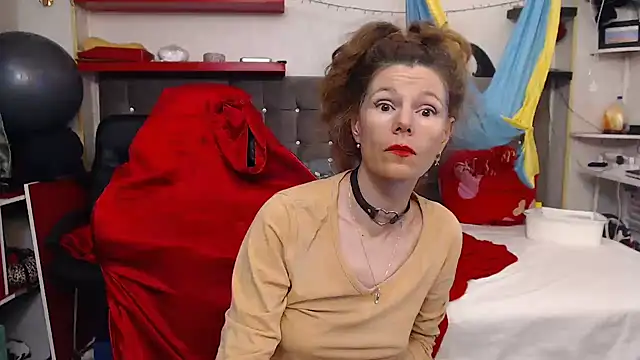 Snapshot of kellyterapy chatting on September 28, 9:09 pm kellyterapy online show from September 28, 9:09 pm