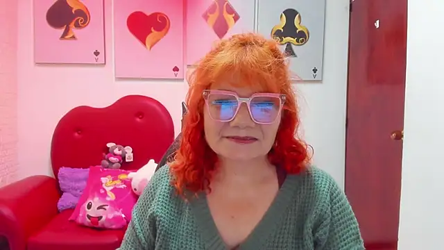 Salomeediaz  online show from March 18, 9:31 pm