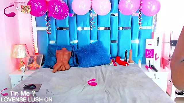 alicebennet 01 online show from December 18, 6:45 pm