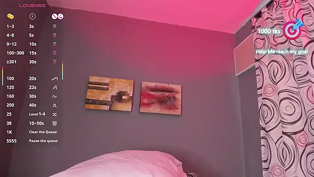 Snapshot of Ana_333 chatting on October 14, 5:15 pm Ana 333 online show from October 14, 5:15 pm