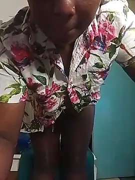 melaninebony1 online show from January 15, 7:53 pm