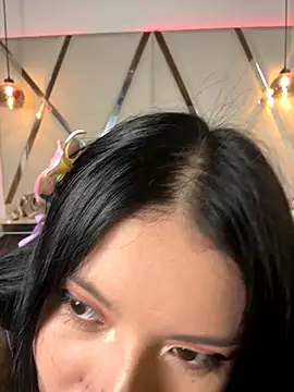 MarielQueenx online show from October 2, 4:39 am