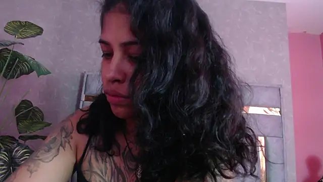 JuliaRose ks online show from February 5, 12:41 pm