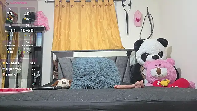 Hotsamantamature online show from September 18, 10:41 pm