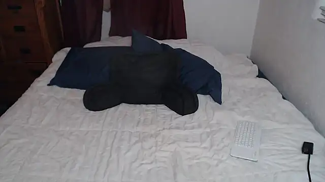 anja peach online show from February 7, 5:00 am