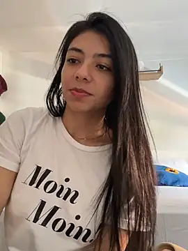 Liissa cute  online show from January 17, 5:53 pm