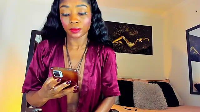 KimberlyBanks2 online show from October 15, 10:18 am