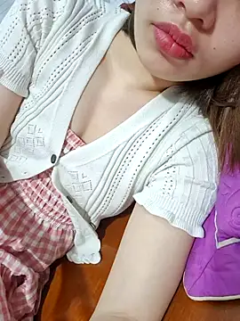 Snapshot of Wettpussyxx chatting on October 31, 2:02 am Wettpussyxx online show from October 31, 2:02 am