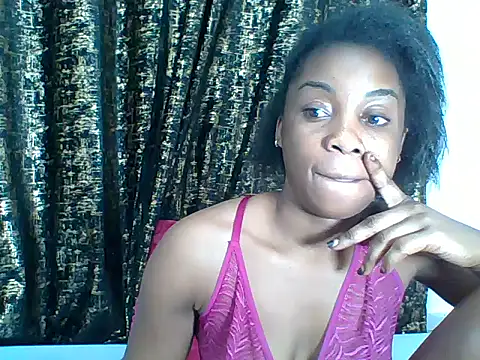 Snapshot of PrettyPrincess14 chatting on October 28, 5:08 pm PrettyPrincess14 online show from October 28, 5:08 pm