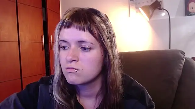 Snapshot of NEXT_DOOR_GIRL_ chatting on October 20, 9:29 pm NEXT DOOR GIRL online show from October 20, 9:29 pm