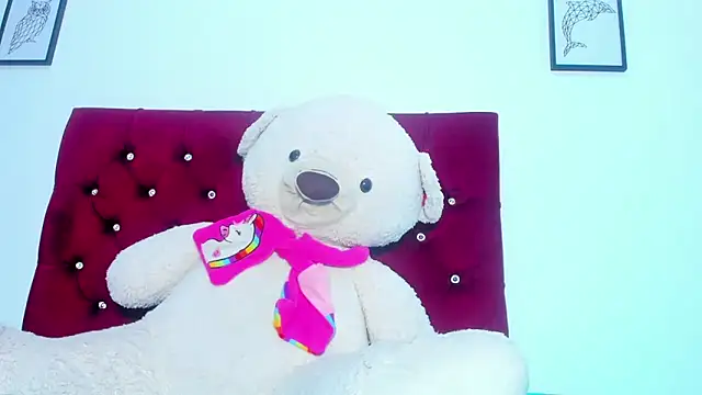 Briyit Doll online show from September 27, 9:00 pm