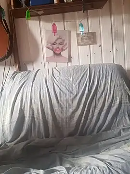 pedrodavid  online show from April 11, 7:28 pm