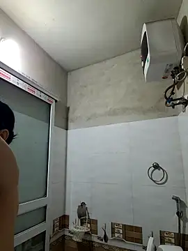 Snapshot of Basanis68 chatting on September 24, 3:11 pm Basanis68 online show from September 24, 3:11 pm