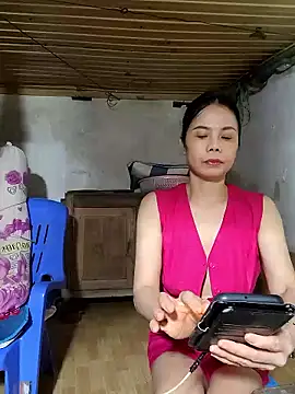 Snapshot of Basanis68 chatting on September 27, 3:41 pm Basanis68 online show from September 27, 3:41 pm