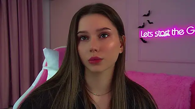 Snapshot of DianaVert chatting on October 20, 6:33 pm DianaVert online show from October 20, 6:33 pm