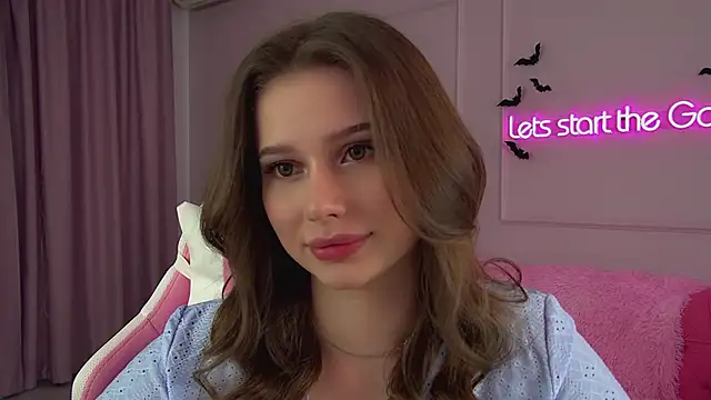 Snapshot of DianaVert chatting on October 22, 6:29 am DianaVert online show from October 22, 6:29 am