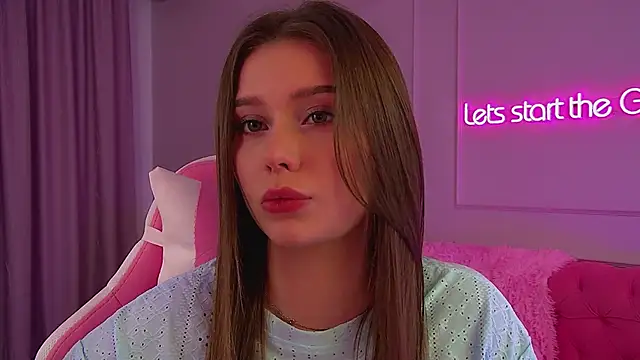 Snapshot of DianaVert chatting on October 4, 6:45 pm DianaVert online show from October 4, 6:45 pm