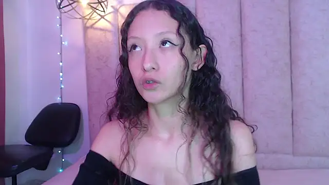 abbycutecs online show from December 20, 2:21 pm