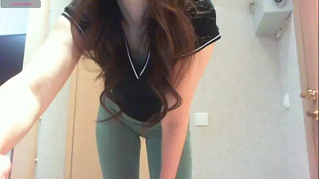 khu yam online show from November 29, 4:44 pm