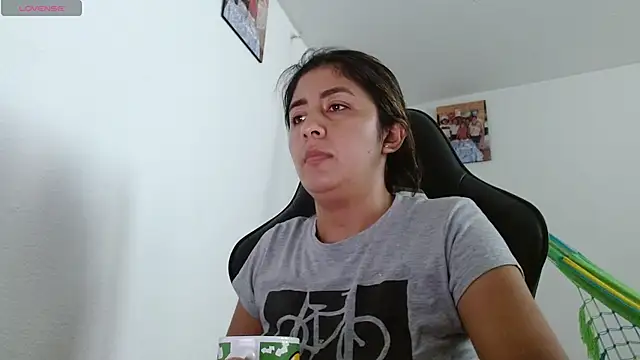 danna peterson1 online show from March 9, 8:12 pm