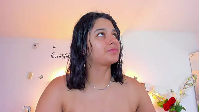 Snapshot of Megan_Whitte chatting on September 12, 1:28 am Megan Whitte online show from September 12, 1:28 am