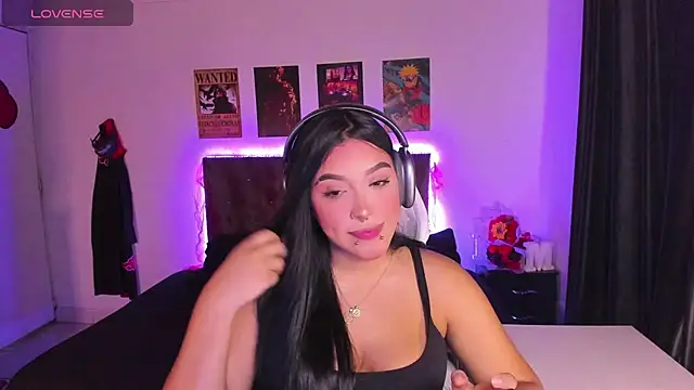 Mariana Hasper  online show from October 4, 3:45 am