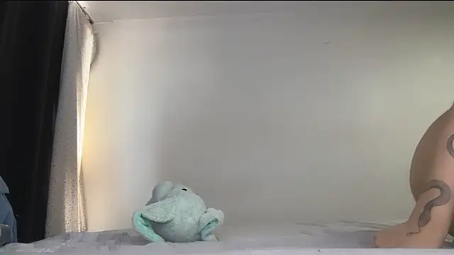 gabriycc online show from December 17, 7:29 pm