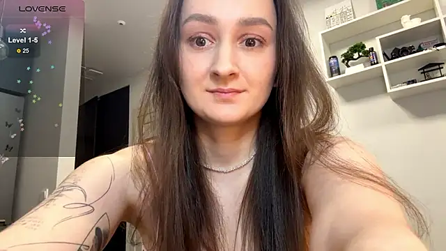 Eva Eva  online show from January 31, 11:58 pm