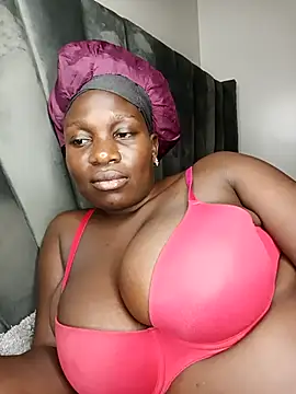 Snapshot of Golden_diver chatting on October 10, 5:51 pm Golden diver online show from October 10, 5:51 pm