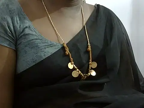 Snapshot of Hot_akshara chatting on October 11, 5:15 pm Hot akshara online show from October 11, 5:15 pm