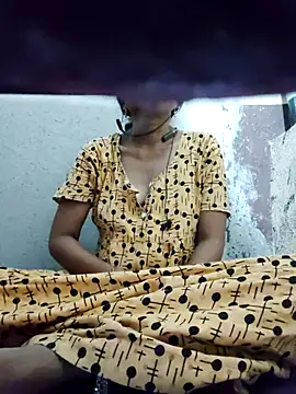 Snapshot of Gautami-telugu chatting on October 15, 5:37 pm Gautami-telugu online show from October 15, 5:37 pm