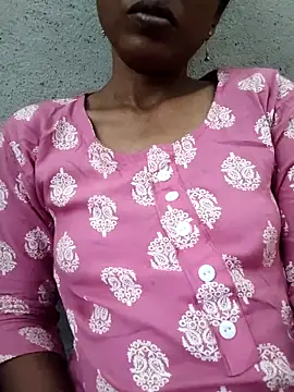 Snapshot of Gautami-telugu chatting on October 1, 7:57 am Gautami-telugu online show from October 1, 7:57 am